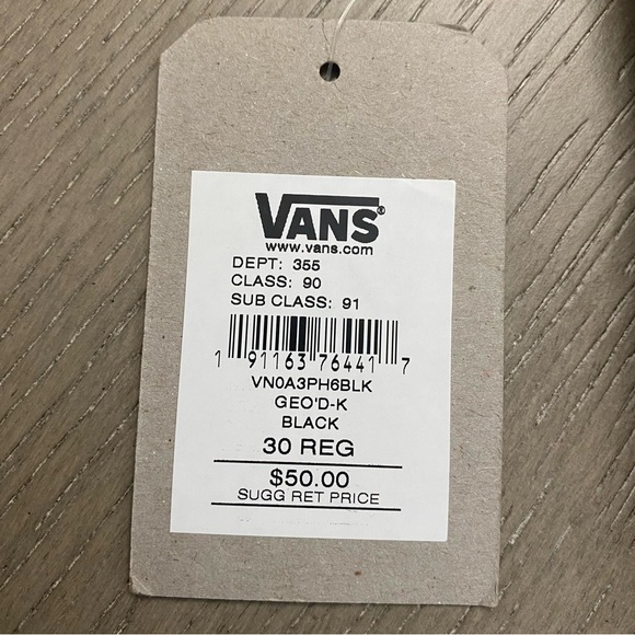 NWT Vans Black Gray Geo D-K Skater Shorts Men’s Size 30 Regular - Picture 13 of 13